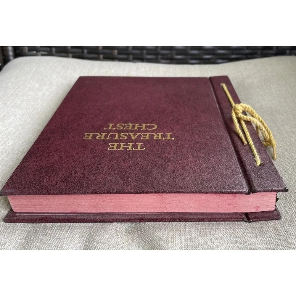 The Treasure Chest Charles L. Wallis 1965 Hardcover Book Vintage Inspirational